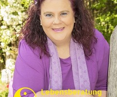 Erhalte schnell Klarheit über deine Perspektiven! Frau Sonntag kann dir helfen!