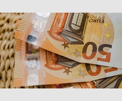 . Ich vergebe Finanzkredite