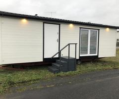 Der Container T2 ist für 8.500 € erhältlich.